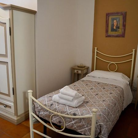 B&B Il Piccolo Paradiso Montenero  المظهر الخارجي الصورة
