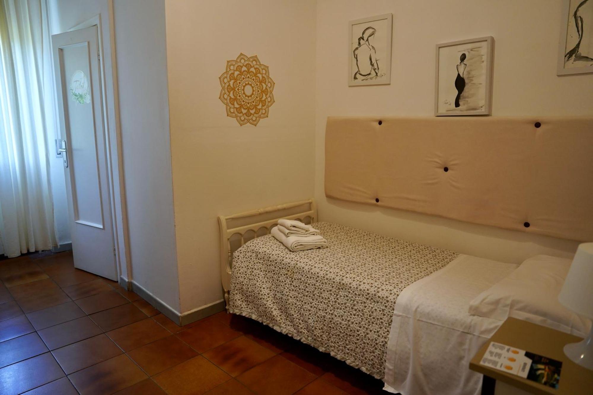 B&B Il Piccolo Paradiso Montenero  المظهر الخارجي الصورة