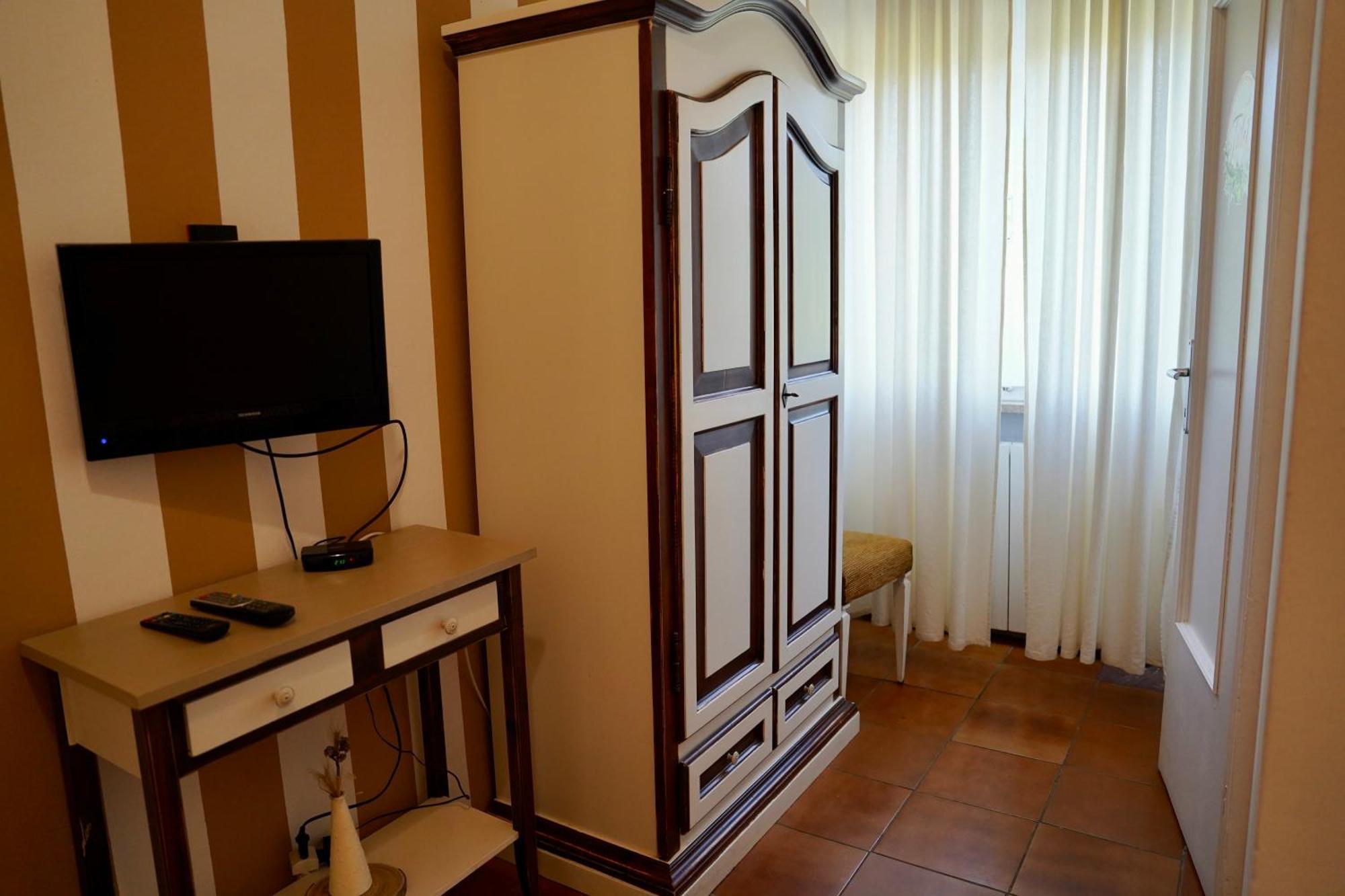 B&B Il Piccolo Paradiso Montenero  المظهر الخارجي الصورة